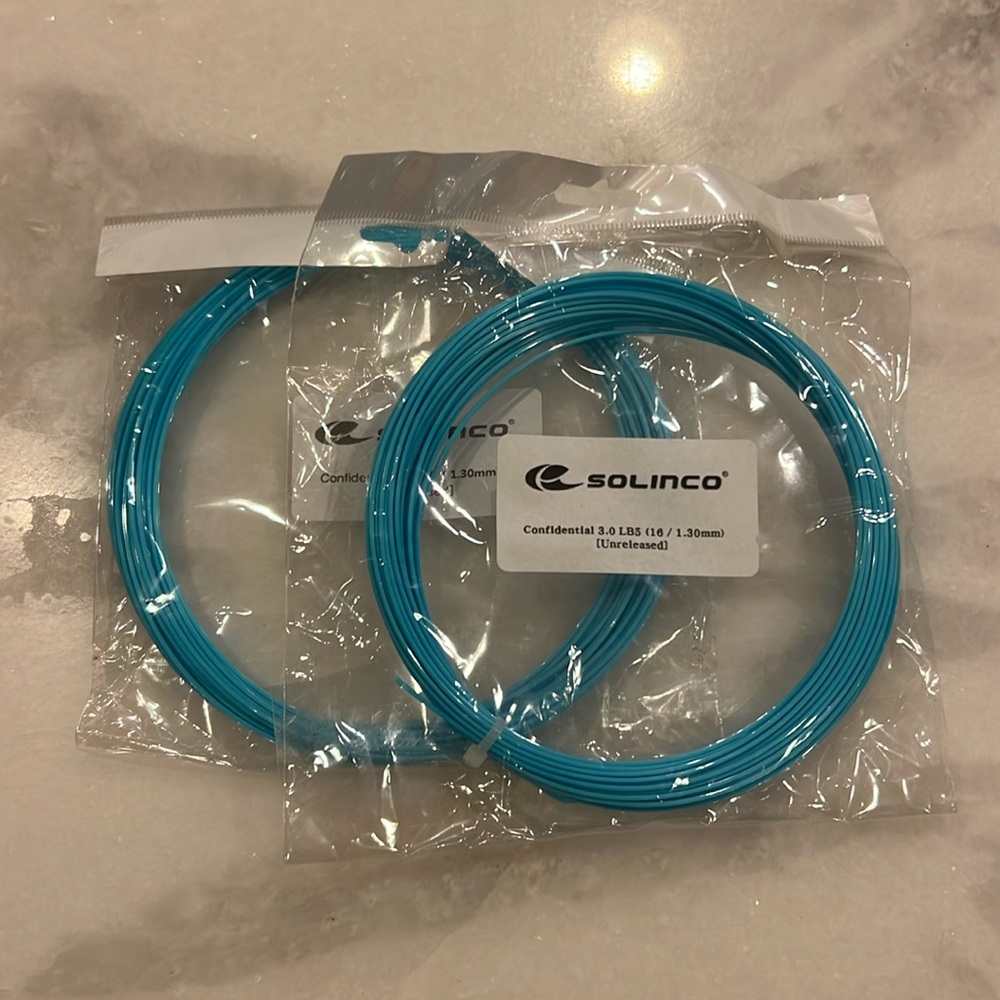 Solinco confidential 3.0 16 gauge string two packs